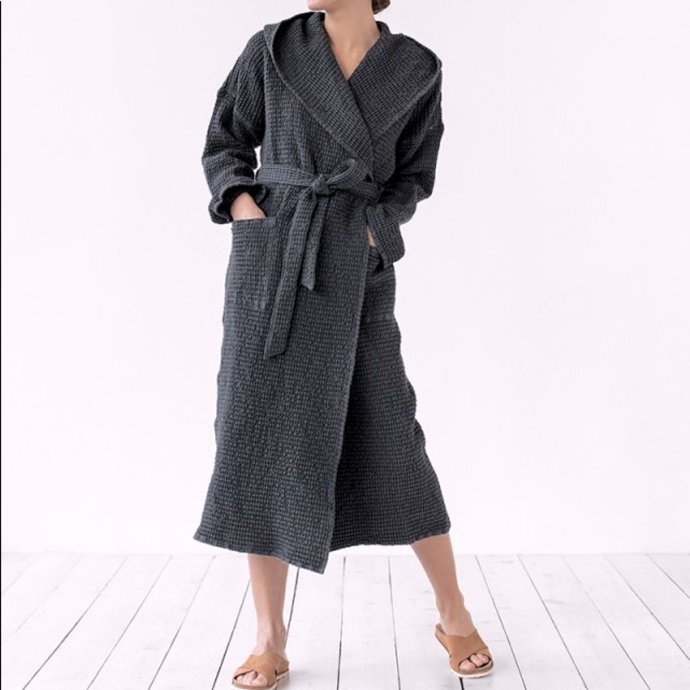 Linen waffle spa bathrobe - BRAND NEW